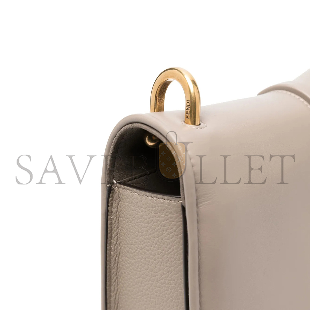FENDI C'MON MEDIUM LEATHER CROSSBODY BAG 8622L (25*20*7cm)